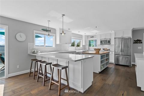 6580 E Grapeview Loop Rd, Allyn, WA 98524 photo 8