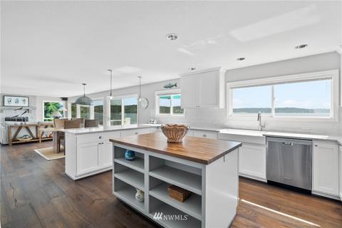 6580 E Grapeview Loop Rd, Allyn, WA 98524 photo 10