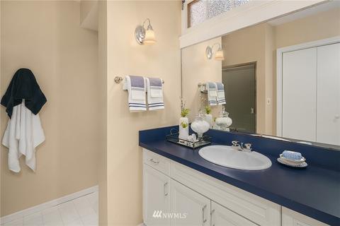 3852 E Olive St, Seattle, WA 98122 photo 28
