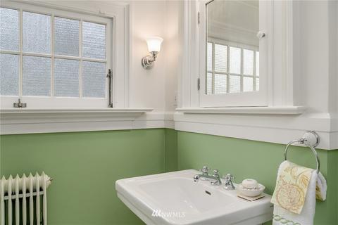 3852 E Olive St, Seattle, WA 98122 photo 18