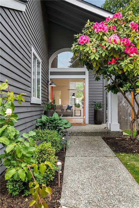 12812 NE 200th Pl, Bothell, WA 98011 photo 2
