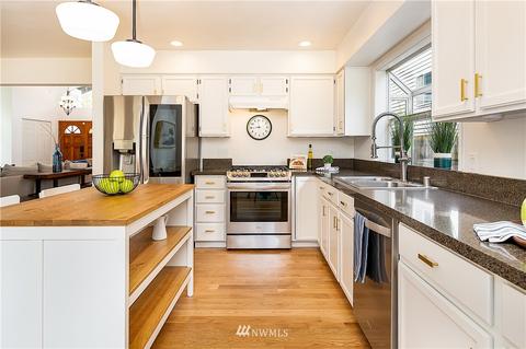 12812 NE 200th Pl, Bothell, WA 98011 photo 8