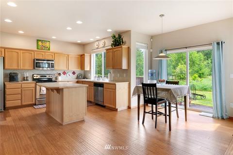 1198 Goldfinch Ave SW, Orting, WA 98360 photo 9