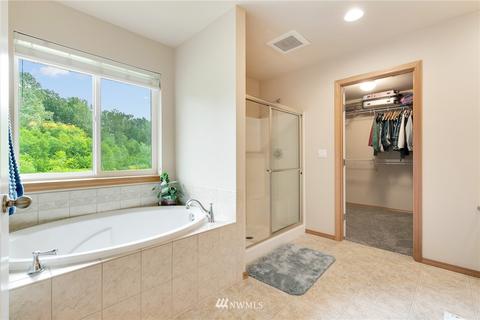 1198 Goldfinch Ave SW, Orting, WA 98360 photo 18