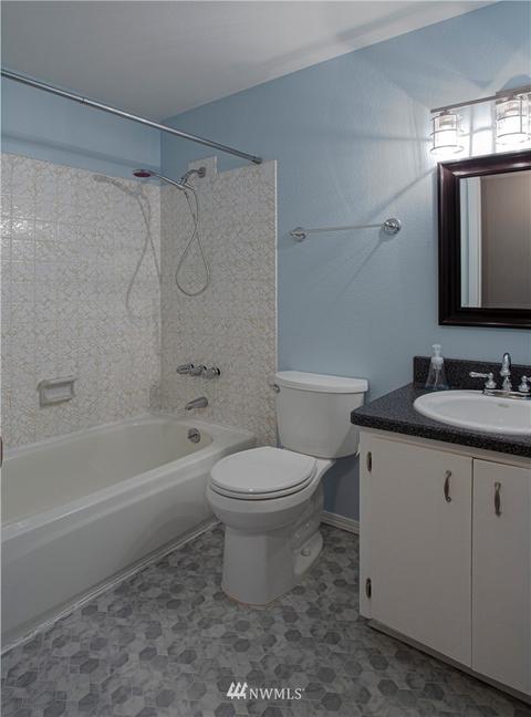 17522 Brooks Blvd, Bothell, WA 98012 photo 12