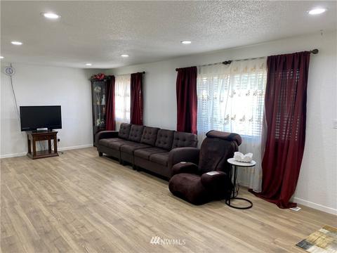 1921 Gault St, Sumner, WA 98390 photo 6