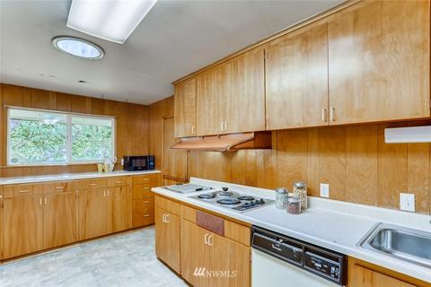 16863 Brickyard Rd, Bothell, WA 98011 photo 9