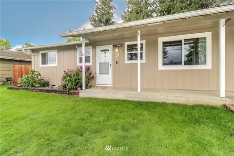 1844 Clovercrest St, Enumclaw, WA 98022 photo 3