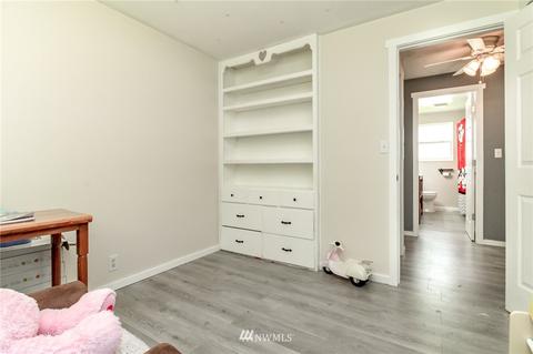 1844 Clovercrest St, Enumclaw, WA 98022 photo 17