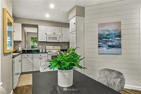 18707 20th Ave SE, Bothell, WA 98012 photo 9