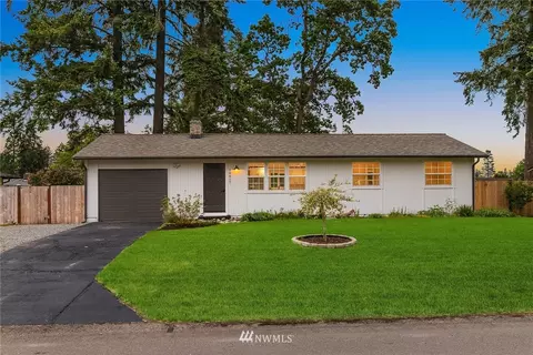19417 Crescent Dr E, Spanaway, WA 98387 photo 1