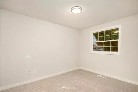 19417 Crescent Dr E, Spanaway, WA 98387 photo 16
