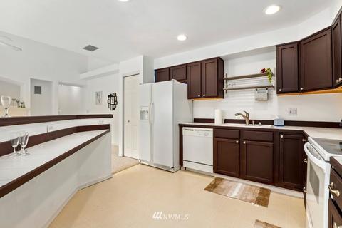 2201 192nd St SE #X204, Bothell, WA 98012 photo 8