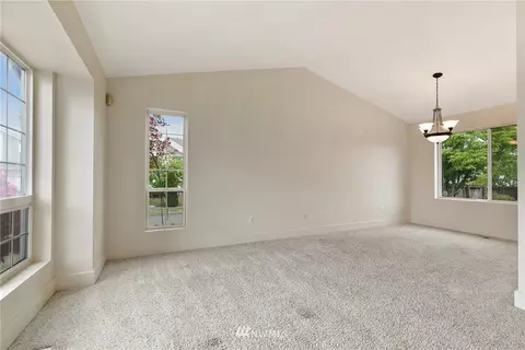 4002 219th St E, Spanaway, WA 98387 photo 4