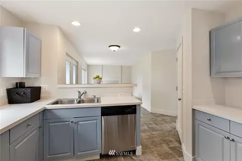4002 219th St E, Spanaway, WA 98387 photo 7