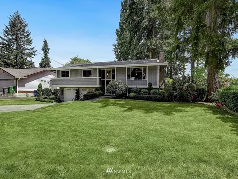24023 23rd Ave W, Bothell, WA 98021 photo 2