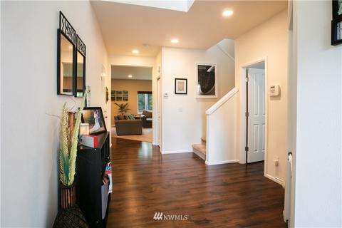 3061 Eagle Loop NE, Lacey, WA 98516 photo 2