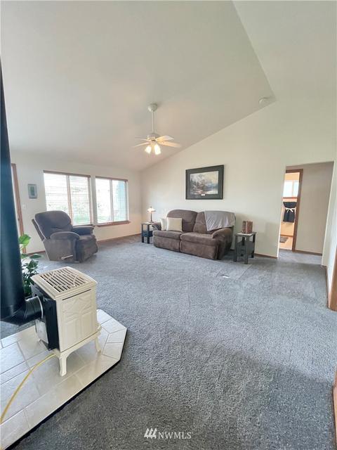 44 Talon Loop, Walla Walla, WA 99362 photo 4