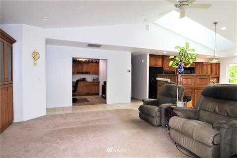 318 Carlon Loop Rd, Longview, WA 98632 photo 7