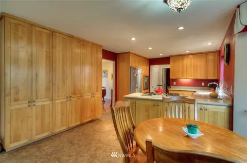 410 Belfair St SW, Orting, WA 98360 photo 8