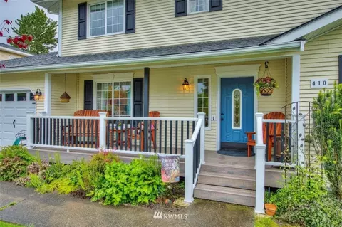 410 Belfair St SW, Orting, WA 98360 photo 3