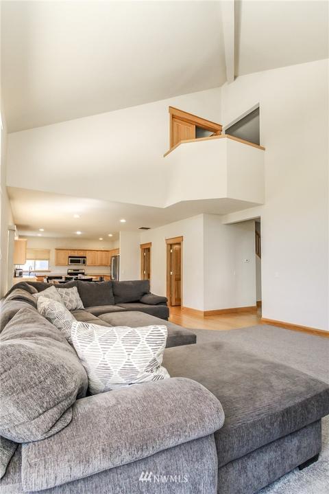 1114 Williams St NW, Orting, WA 98360 photo 10