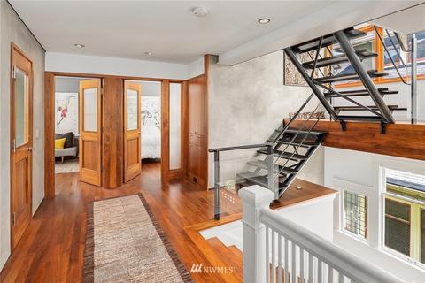 1223 16th Ave E, Seattle, WA 98112 photo 8