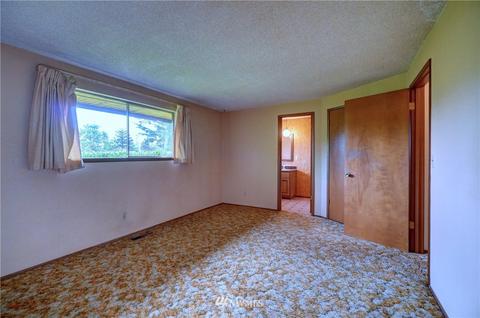 1929 Gossard St, Enumclaw, WA 98022 photo 21