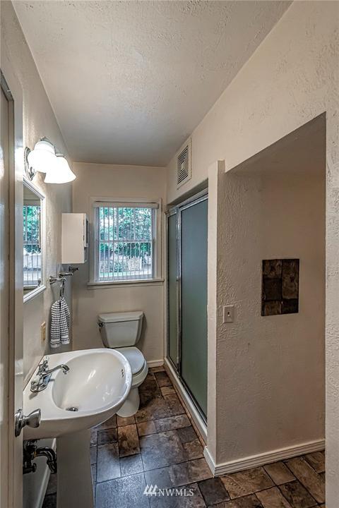 339 E Chestnut St, Walla Walla, WA 99362 photo 4