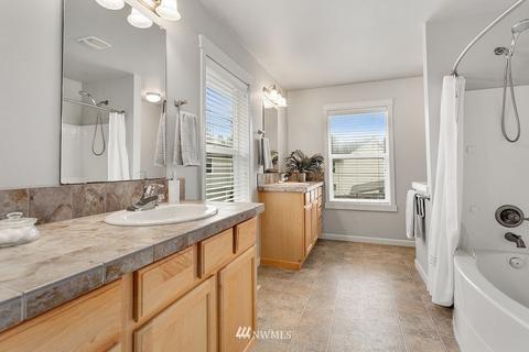 19119 13th Ave SE, Bothell, WA 98012 photo 18