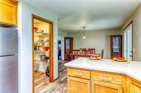 391 Emerald Lake Dr E, Grapeview, WA 98546 photo 8