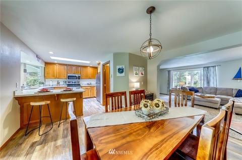 391 Emerald Lake Dr E, Grapeview, WA 98546 photo 6