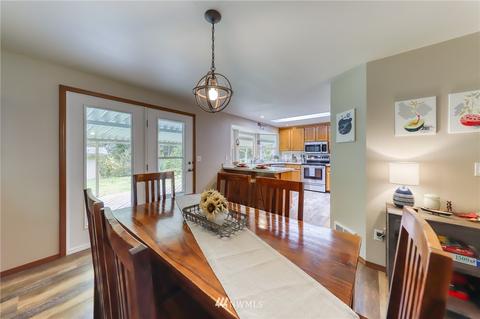 391 Emerald Lake Dr E, Grapeview, WA 98546 photo 5
