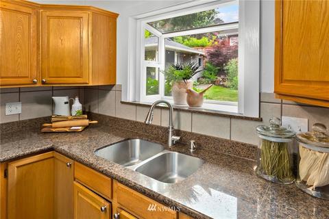 1961 25th Ave E, Seattle, WA 98112 photo 10