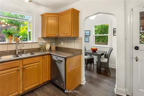 1961 25th Ave E, Seattle, WA 98112 photo 11