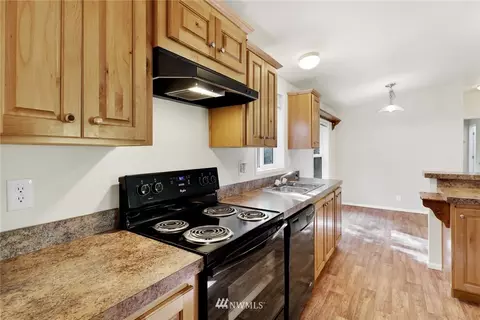 6752 Goodwin Rd, Everson, WA 98247 photo 11