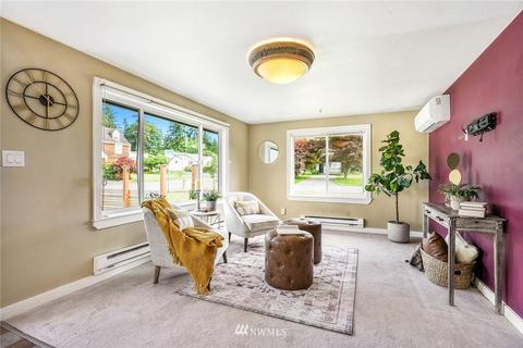 4718 Forest Dr, Everett, WA 98203 photo 4