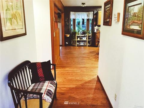 9820 33rd Dr SE, Everett, WA 98208 photo 2