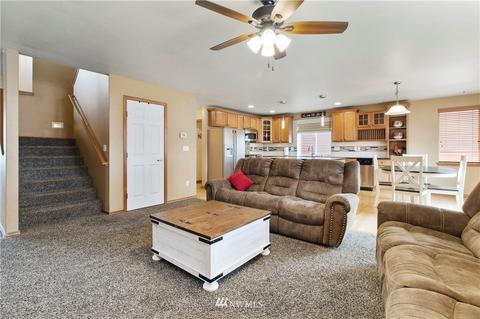 214 Michell Ln NE, Orting, WA 98360 photo 7