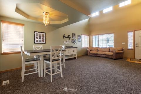 214 Michell Ln NE, Orting, WA 98360 photo 5