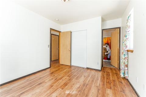 332 E Prospect St, Chelan, WA 98816 photo 8
