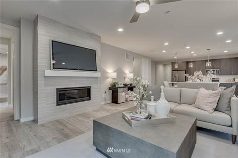345 Hogan Dr, Enumclaw, WA 98022 photo 3