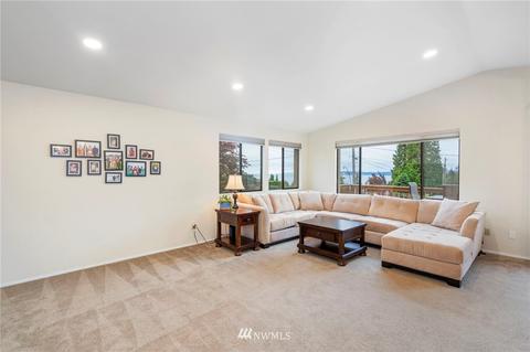8712 Olympic View Dr, Edmonds, WA 98026 photo 9