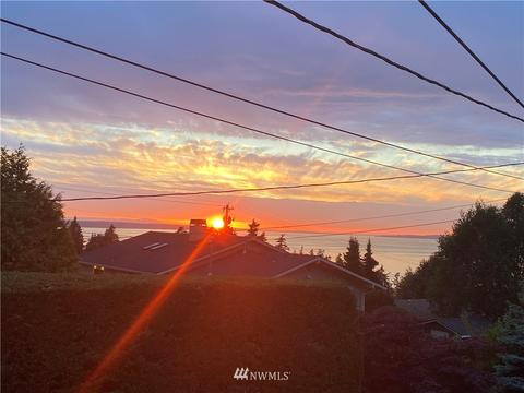 8712 Olympic View Dr, Edmonds, WA 98026 photo 3