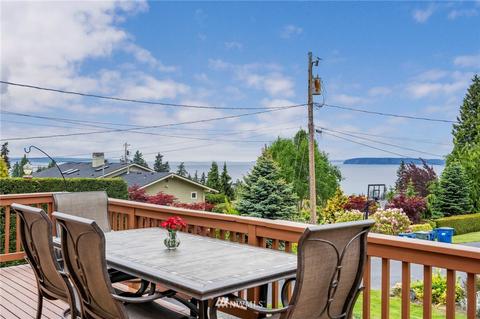 8712 Olympic View Dr, Edmonds, WA 98026 photo 2