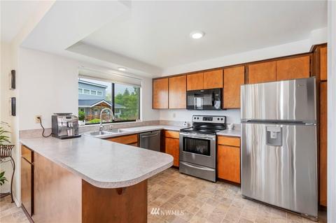 8712 Olympic View Dr, Edmonds, WA 98026 photo 12