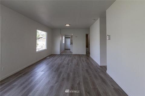 310 E Oak St, Walla Walla, WA 99362 photo 6