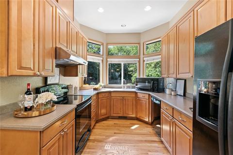 708 234th St SE, Bothell, WA 98021 photo 9