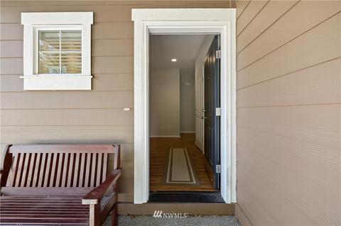 3045 Eagle Loop NE, Lacey, WA 98516 photo 2