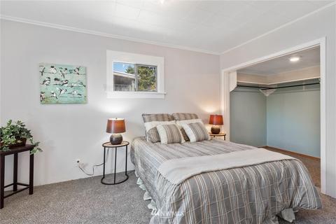 1421 75th St SE, Everett, WA 98203 photo 9